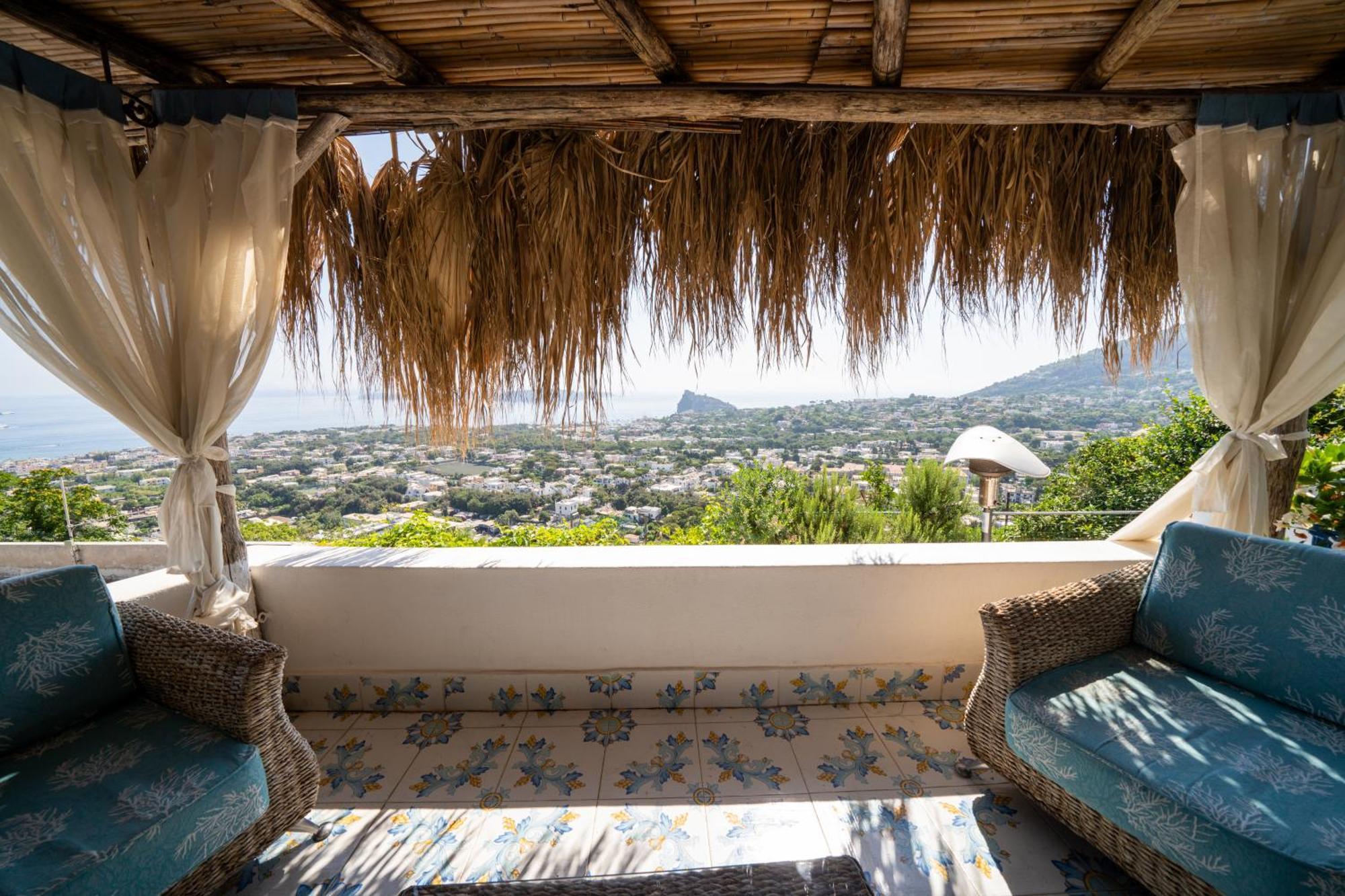 Relais Bijoux Ischia Acomodação com café da manhã Exterior foto