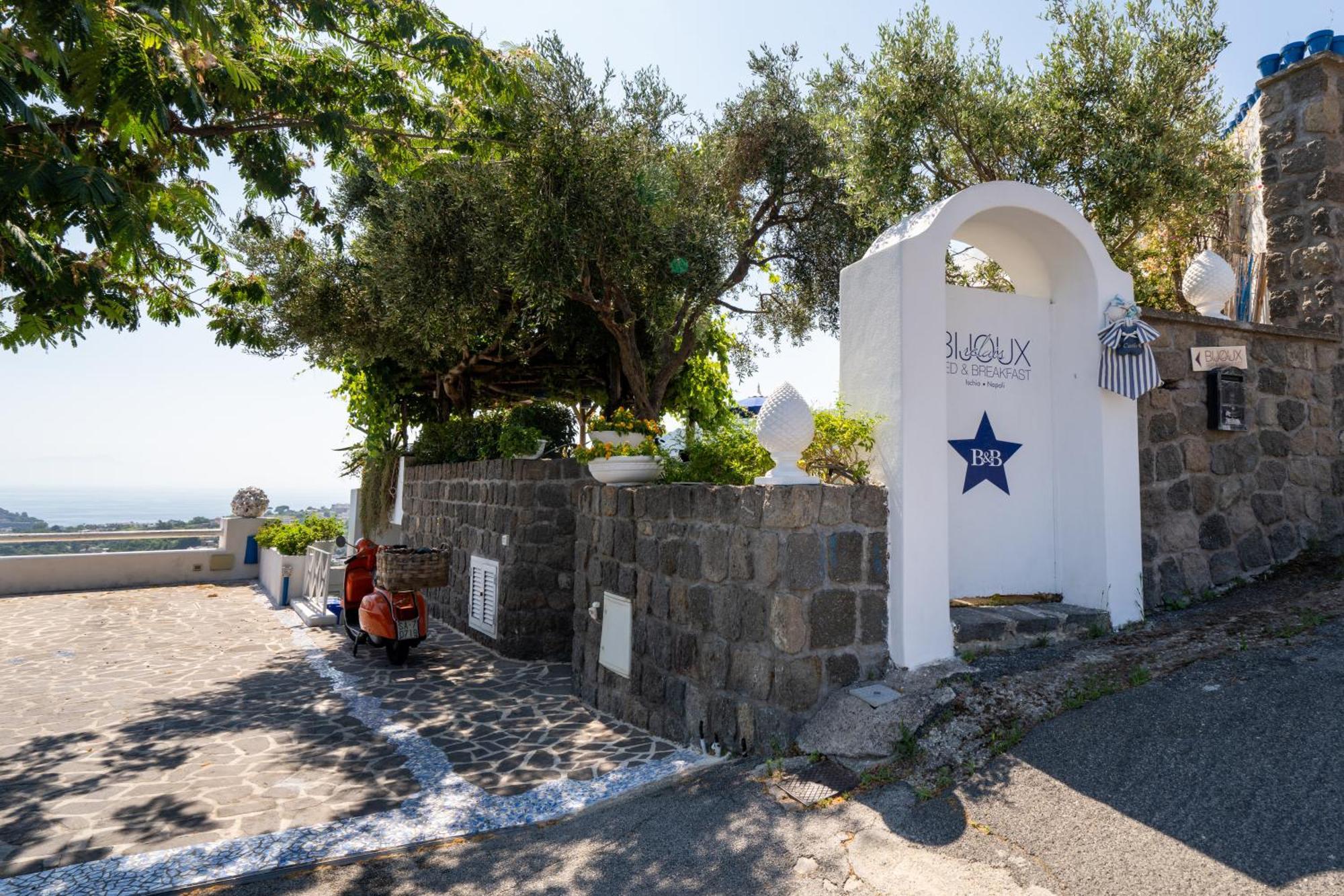 Relais Bijoux Ischia Acomodação com café da manhã Exterior foto