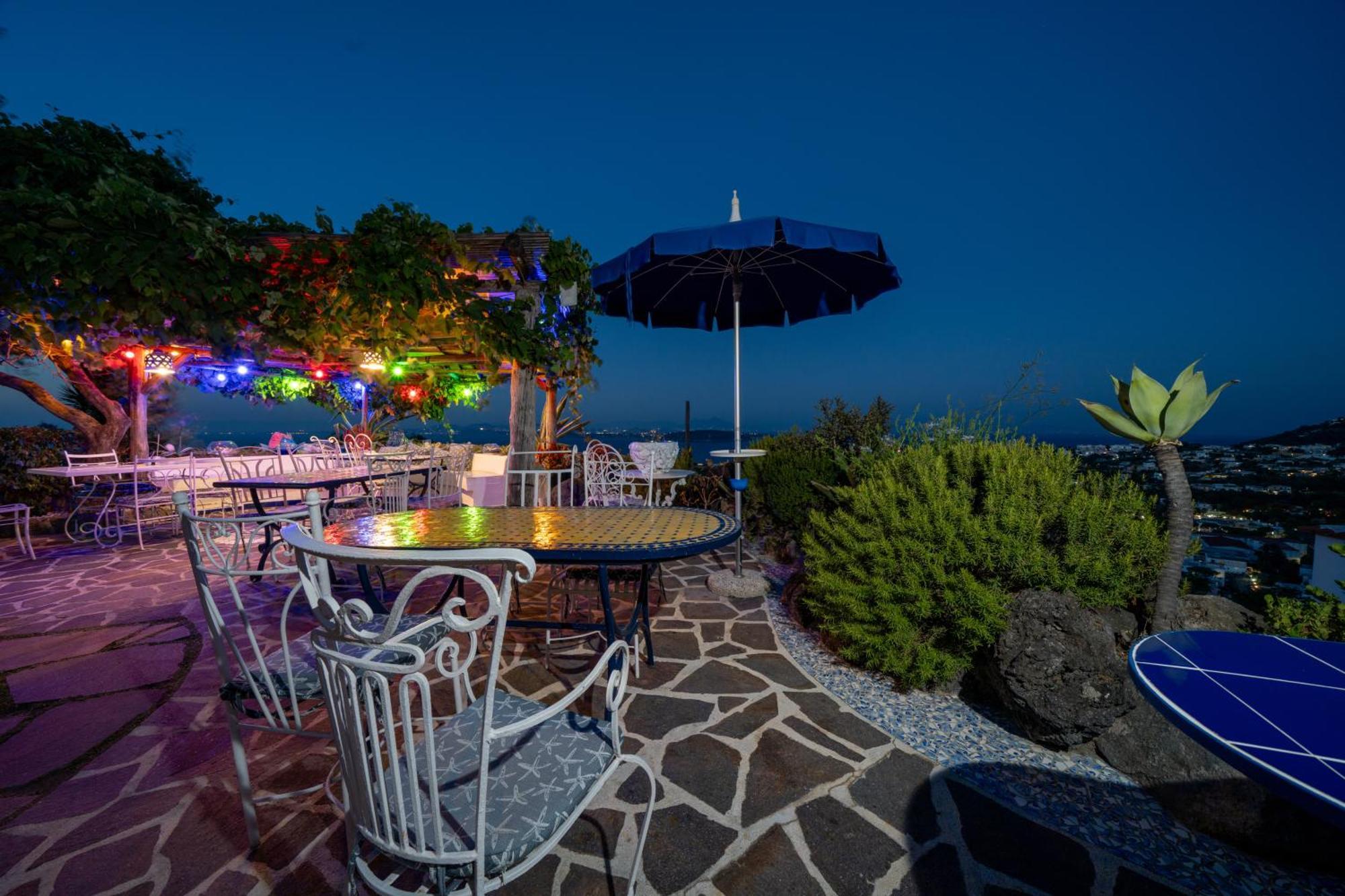 Relais Bijoux Ischia Acomodação com café da manhã Exterior foto