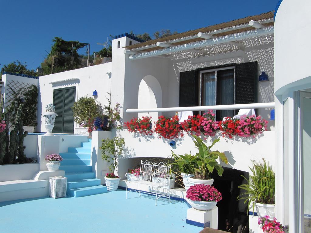 Relais Bijoux Ischia Acomodação com café da manhã Exterior foto